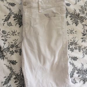 White American Eagle Jeggings!!